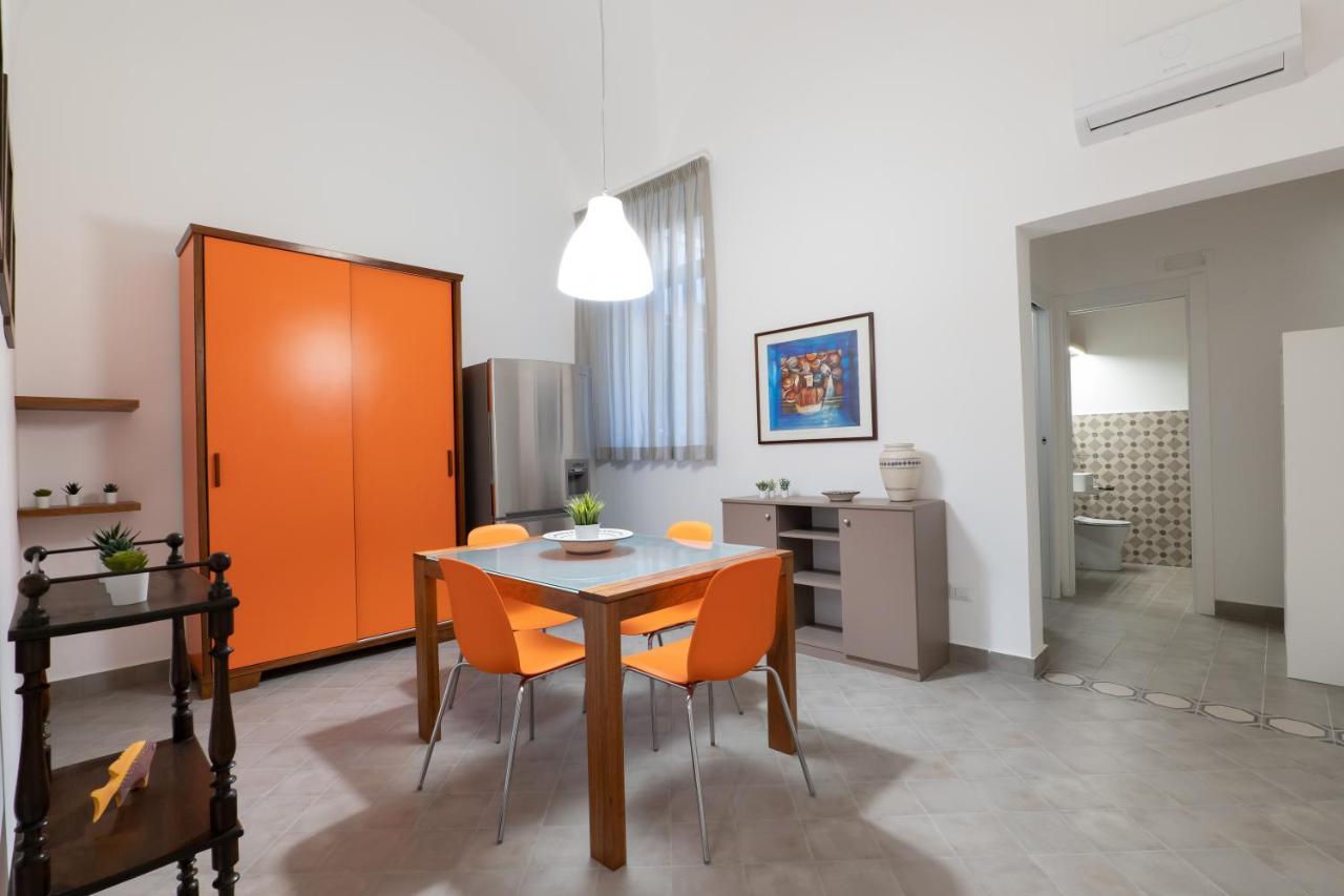 דירות קטאניה Woodenloft14 מראה חיצוני תמונה